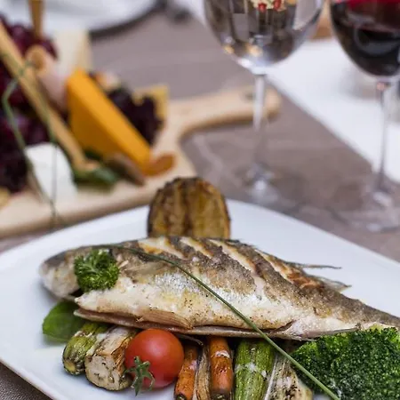 Rezort Prive - Adult Only