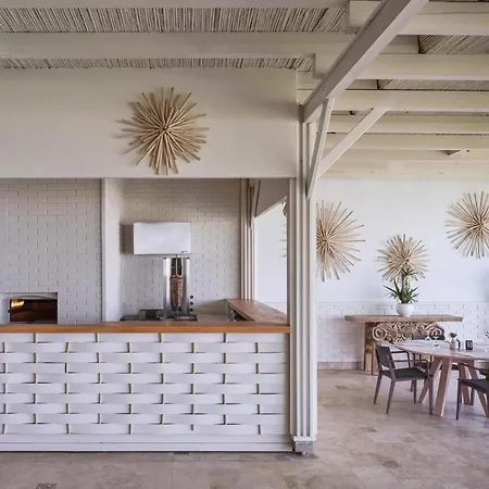 Rezort Prive - Adult Only