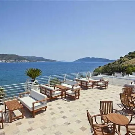 Prive - Adult Only Resort